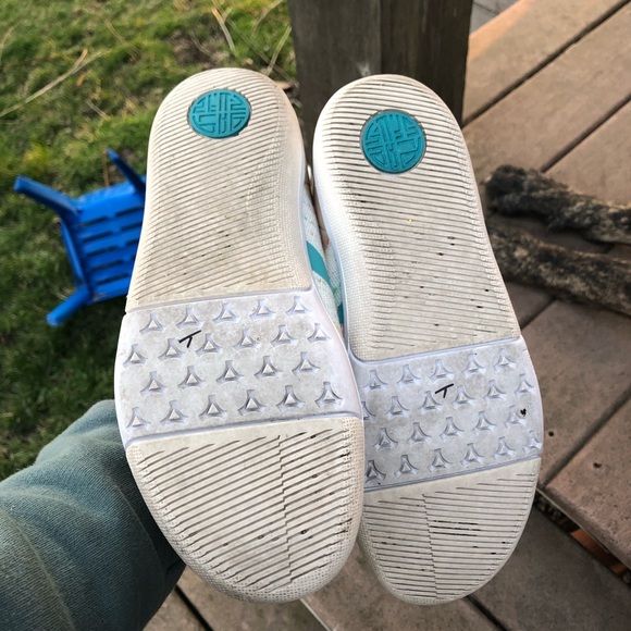 PLAE butler turtle dove.  Sz 6 - Picture 7 of 8